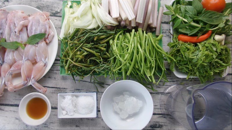 Ingredients for sour frog soup