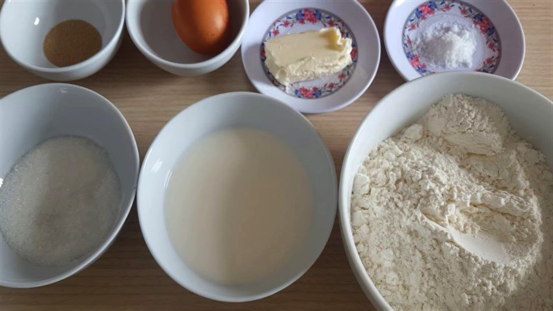 Ingredient image for cake flower bread using an oil-free fryer