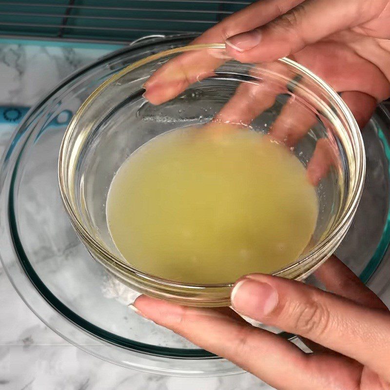 Step 7 Making Lemon Sauce Heart-Shaped Sponge Cake