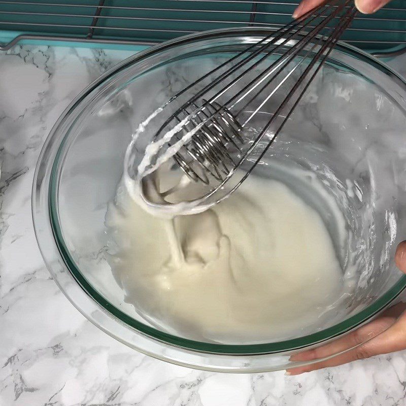 Step 7 Making lemon glaze Heart-shaped sponge cake