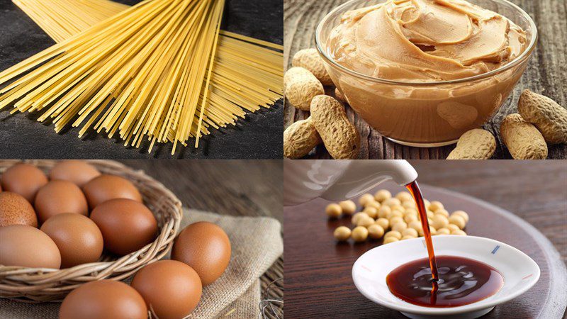 Ingredients for the mixed noodle dish with runny yolk