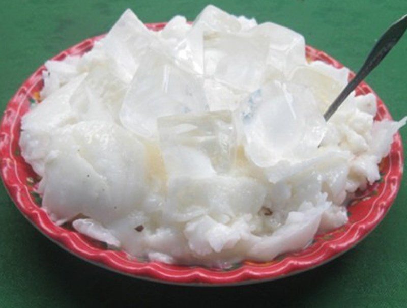 Coconut with ice milk