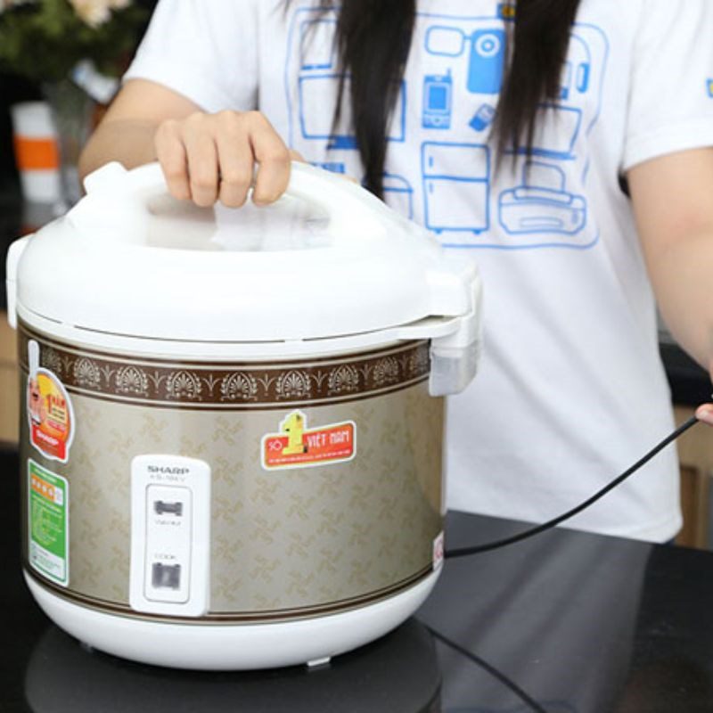 Step 2 Cooking rice with a rice cooker Cooking rice in a rice cooker