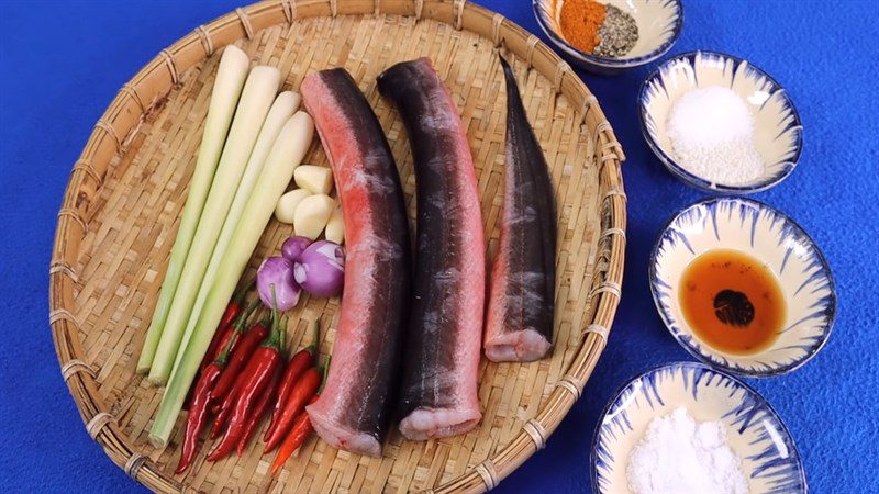 Ingredients for grilled eel with satay