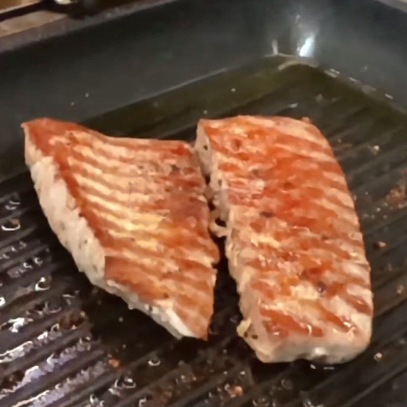 Step 2 Pan-sear the tuna Pan-Seared Tuna with Garlic Butter Sauce