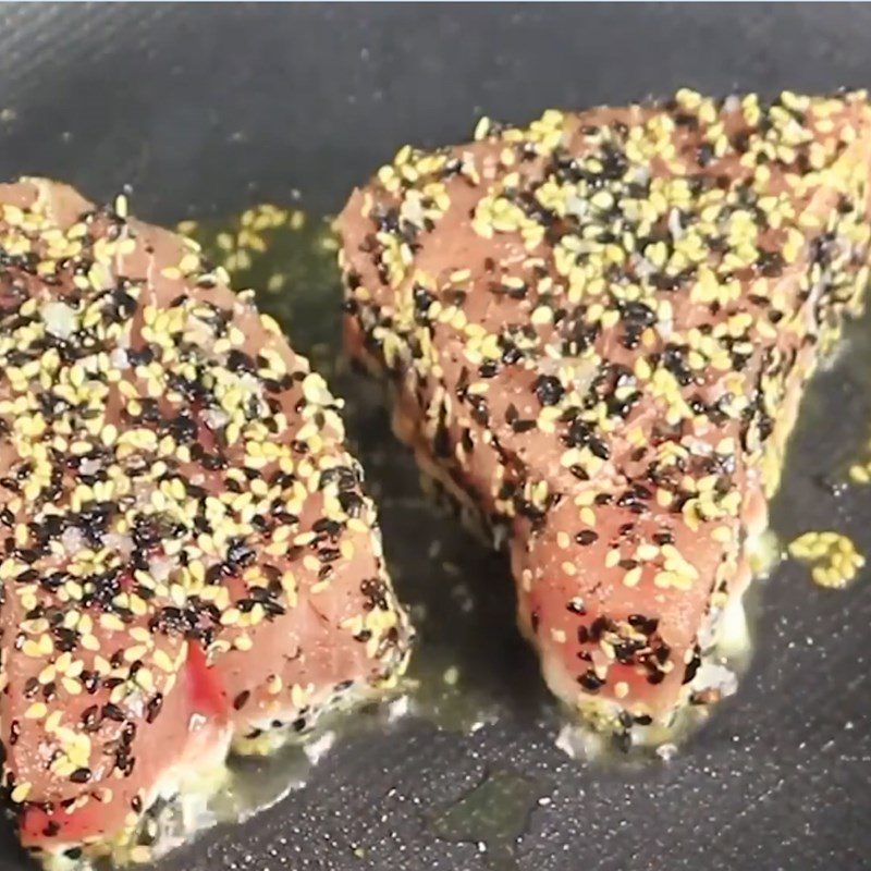 Step 2 Grill the tuna Grilled Tuna with Sesame