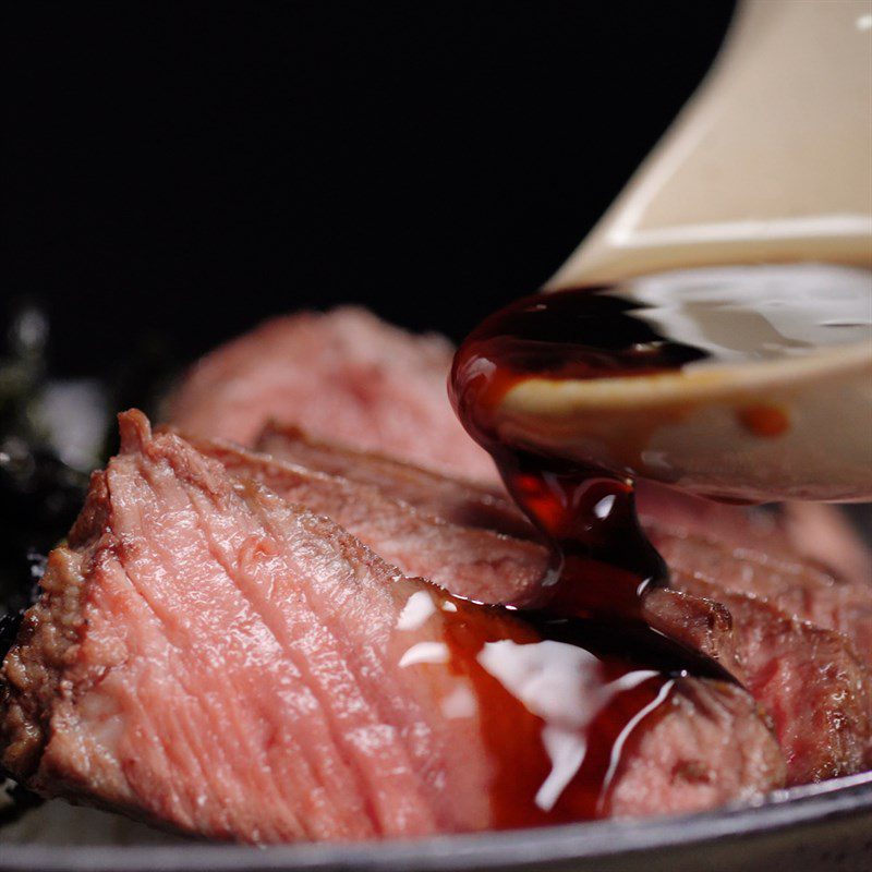 Step 2 Pan-Seared Tenderloin Seaweed Beef Rice