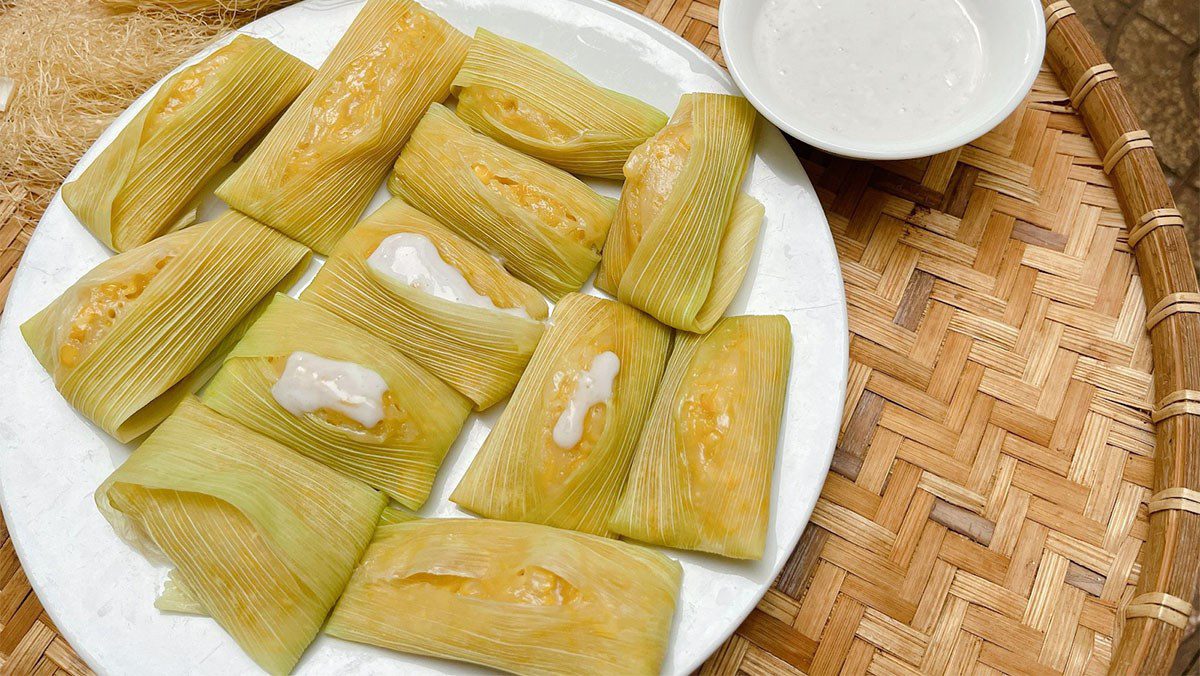 Steamed Corn Cake