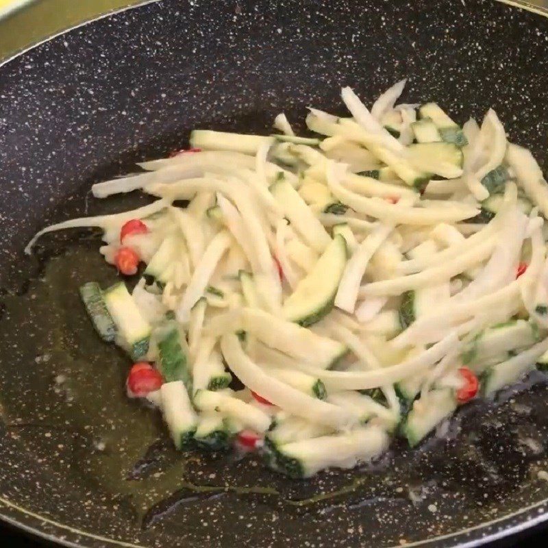 Step 3 Fry the zucchini pancakes Korean zucchini pancakes