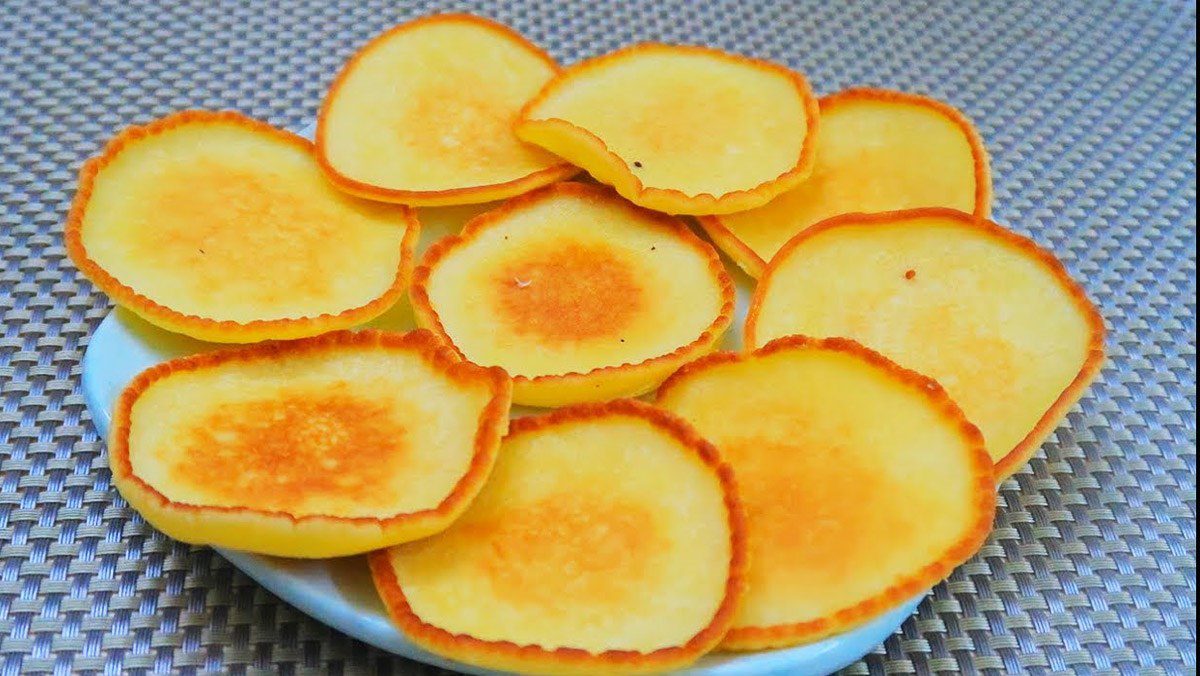 Fried wheat flour cake