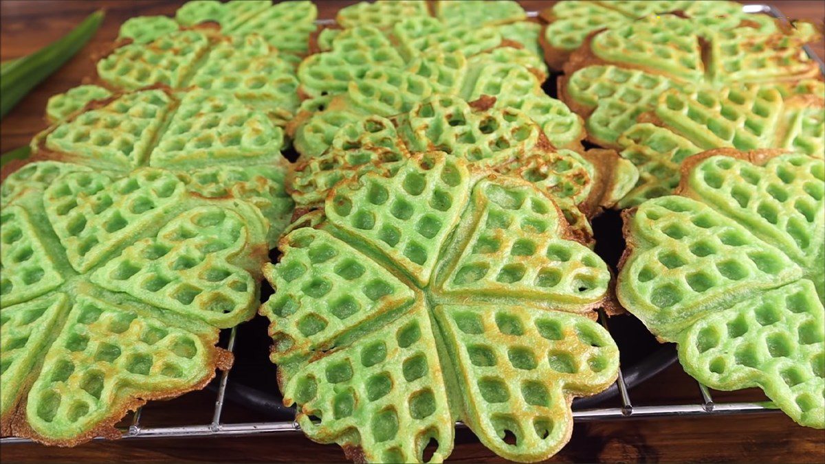 Pandan Leaf Waffle