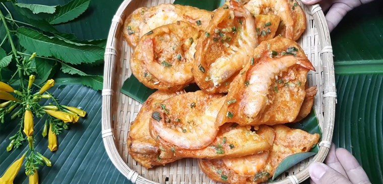 Shrimp fried bread