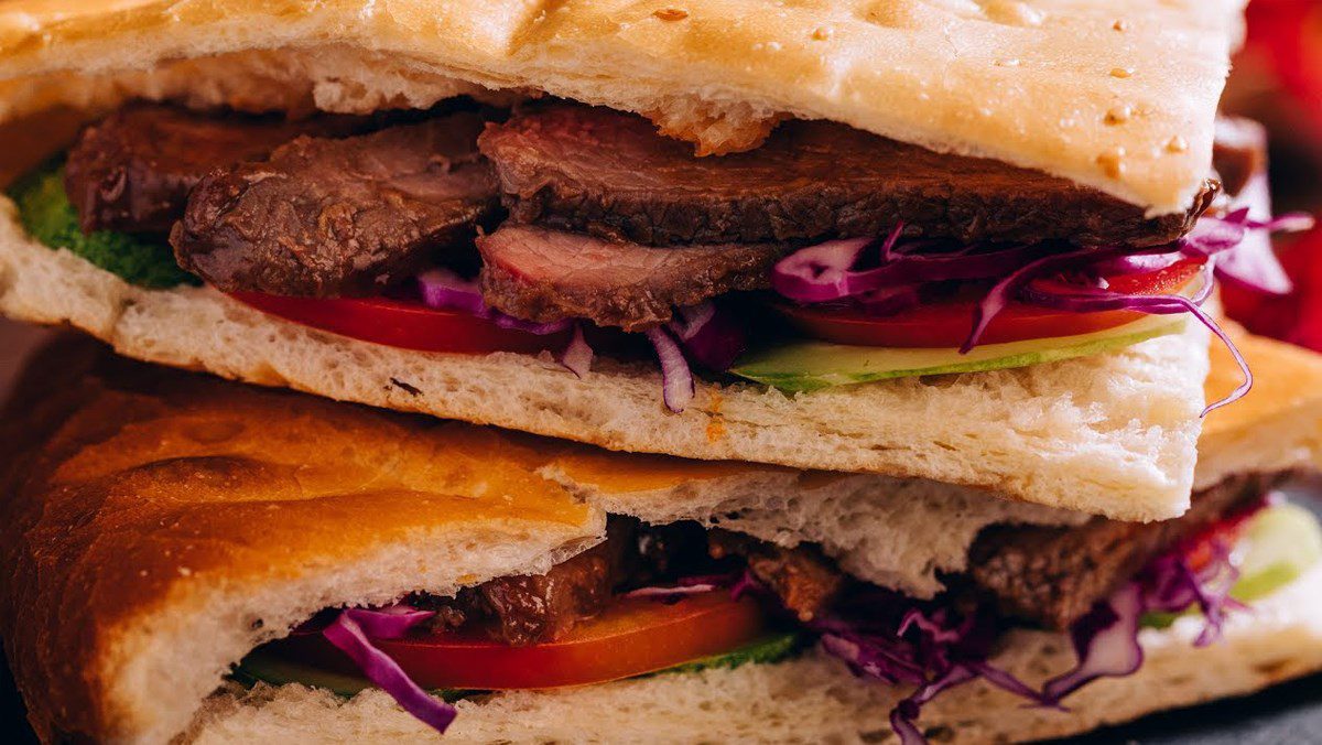 Turkish Bread with Beef