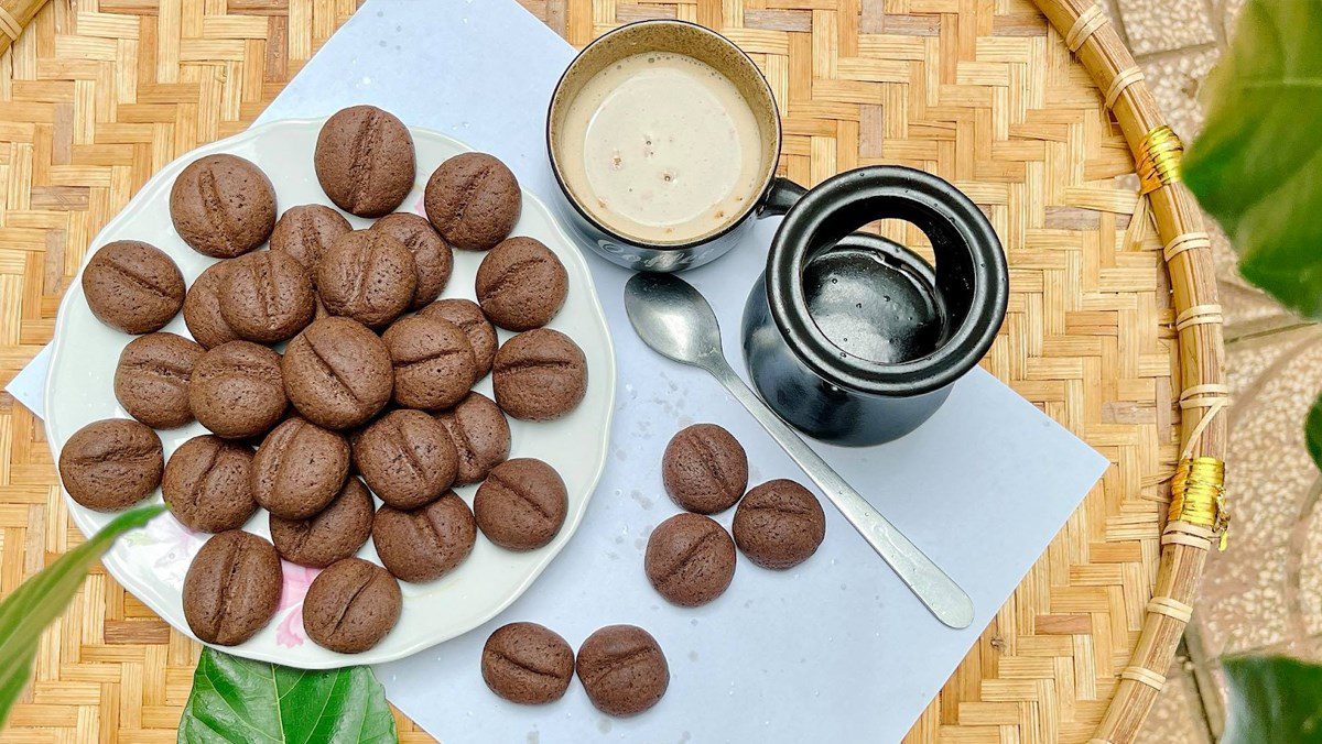 Coffee-flavored cookies with all-purpose flour