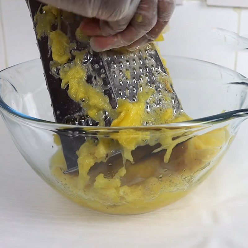 Step 2 Grate the pineapple Pineapple Juice without a machine