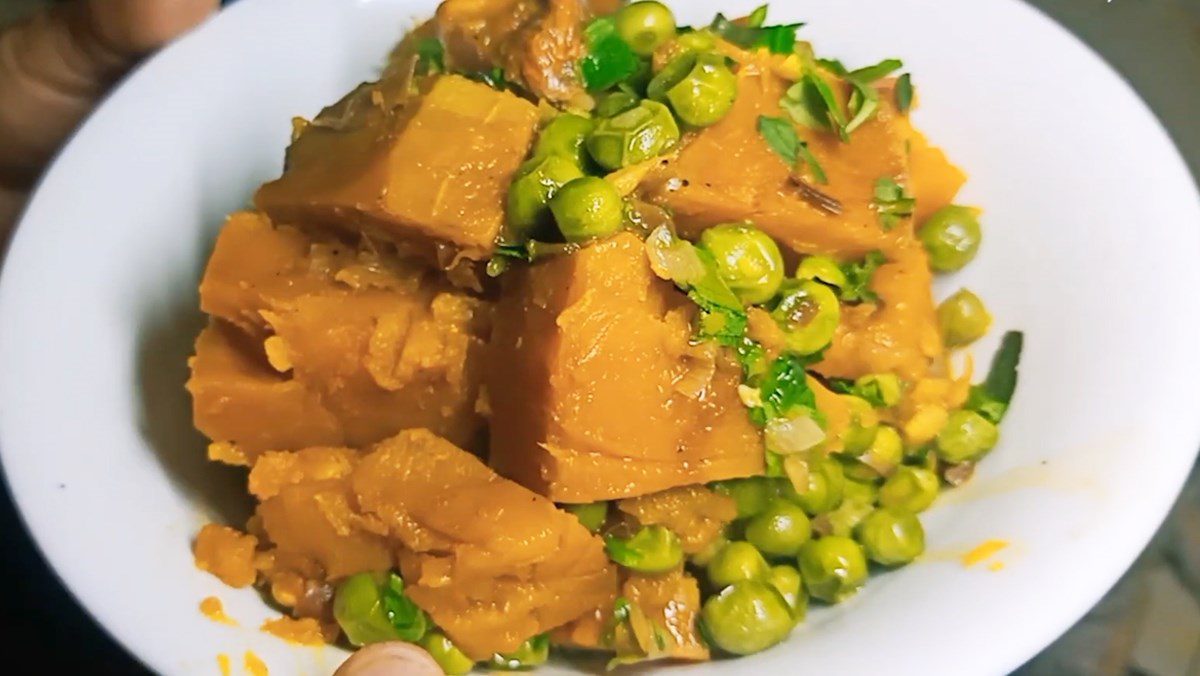 Vegetarian Pumpkin Stew with Peas