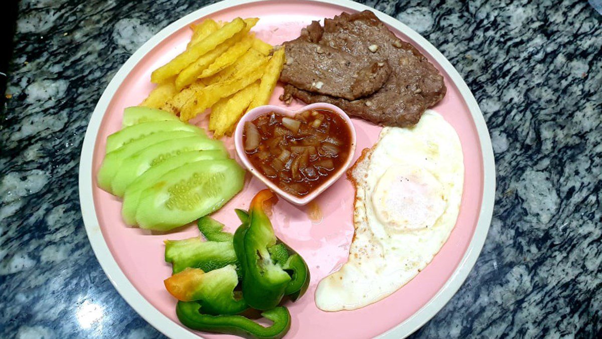 Beef Steak Cooked in an Air Fryer (Recipe Shared by a User)