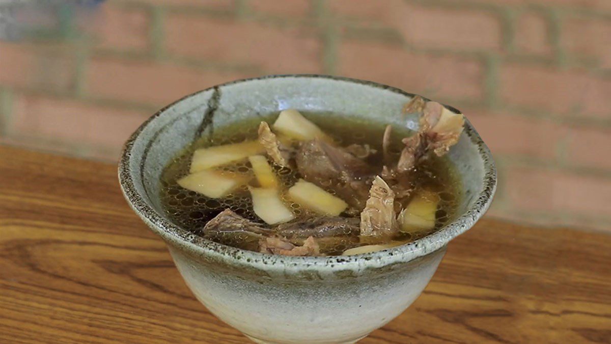 Pigeon steamed in coconut water