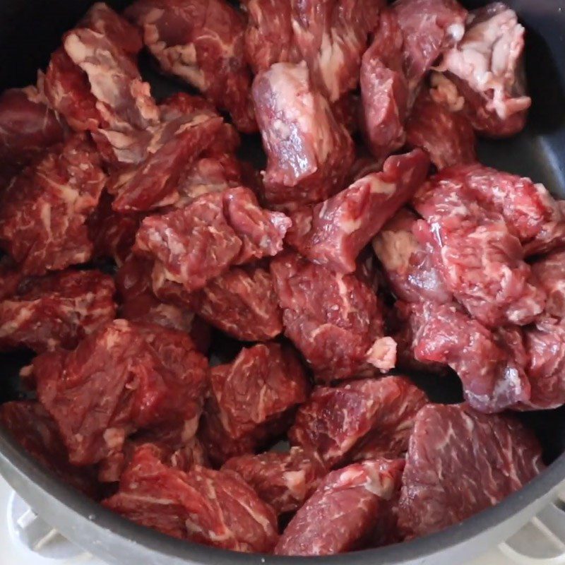 Step 3 Boiling beef Beef stewed with tomatoes