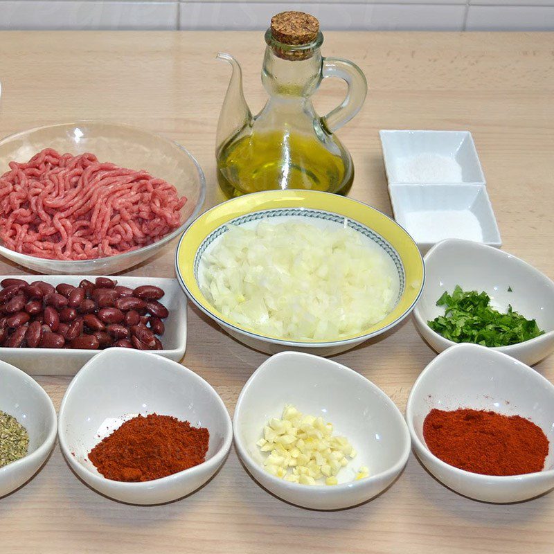 Step 1 Prepare the ingredients for Beef stew with red beans