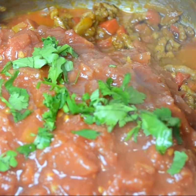 Step 3 Braise the meat for Beef Stew with Red Beans