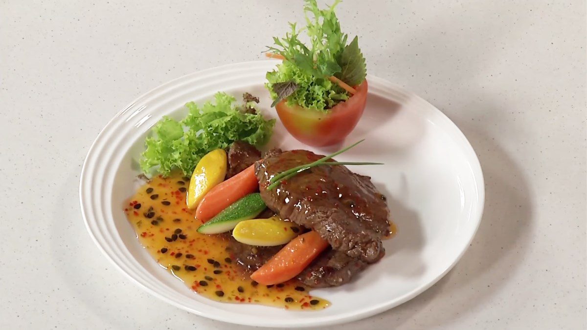 Passion Fruit Beef Sauce