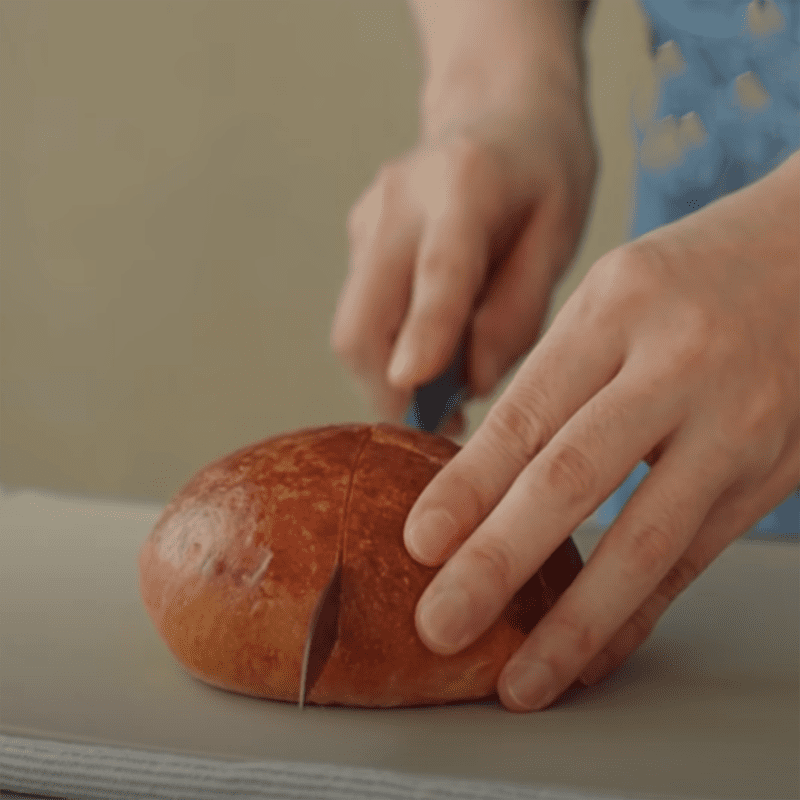 Step 8 Fill the bread Milk cream bread