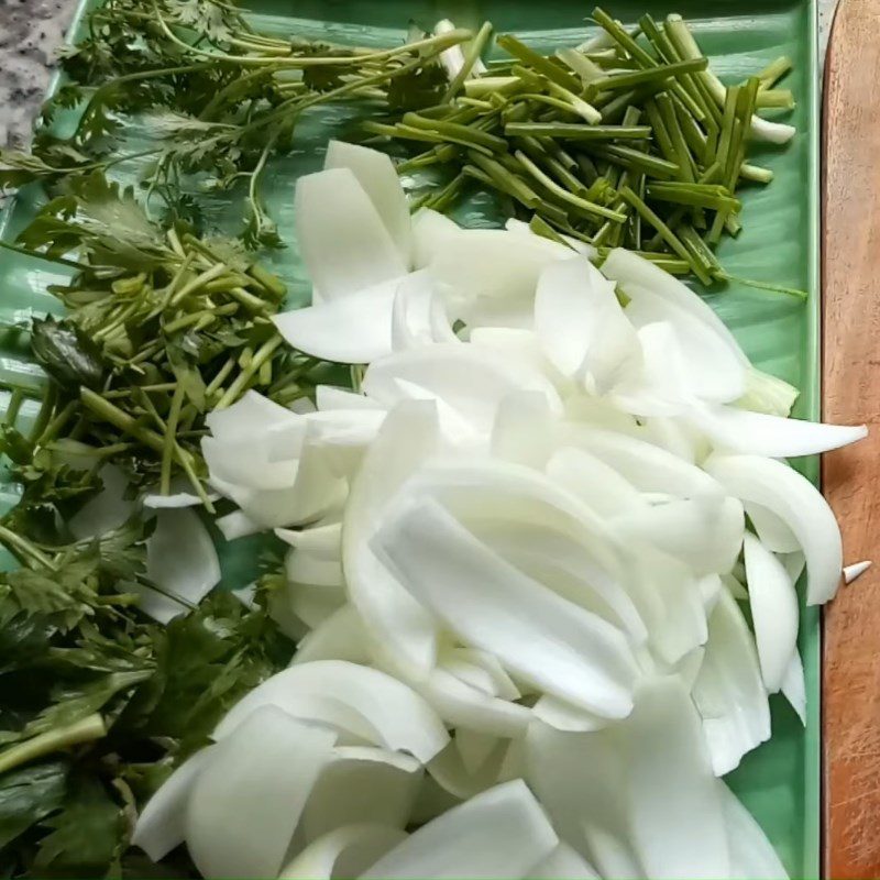 Step 2 Prepare the other ingredients Stir-fried beef with satay