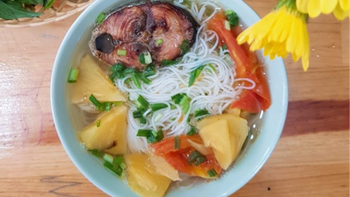 Tuna noodle soup (recipe shared from a user)