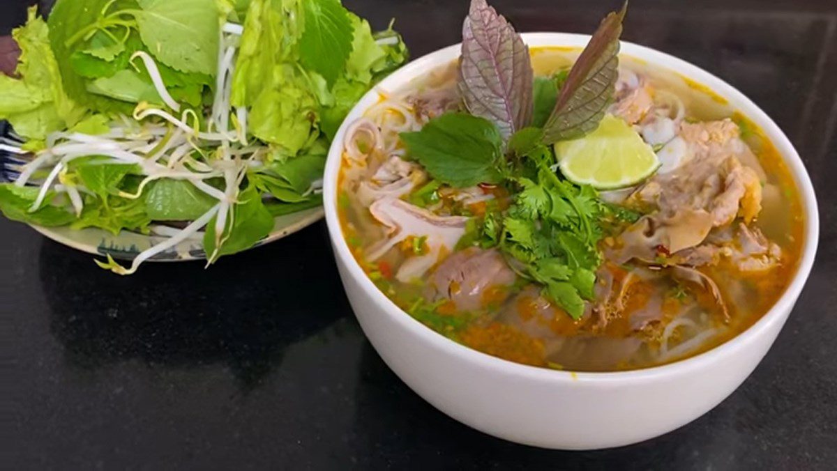 2 ways to make fragrant and attractive mixed vermicelli for a more diverse breakfast 20 Satay Mixed Noodles