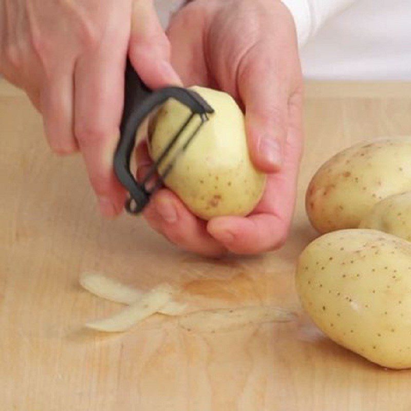 Step 1 Prepare the potatoes French-style cheese baked potatoes - Potatoes gratin