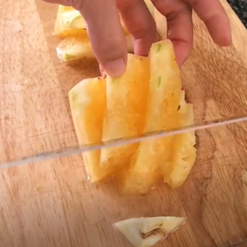 Step 1 Prepare ingredients for Jicama and Pineapple Bean Sprout Juice