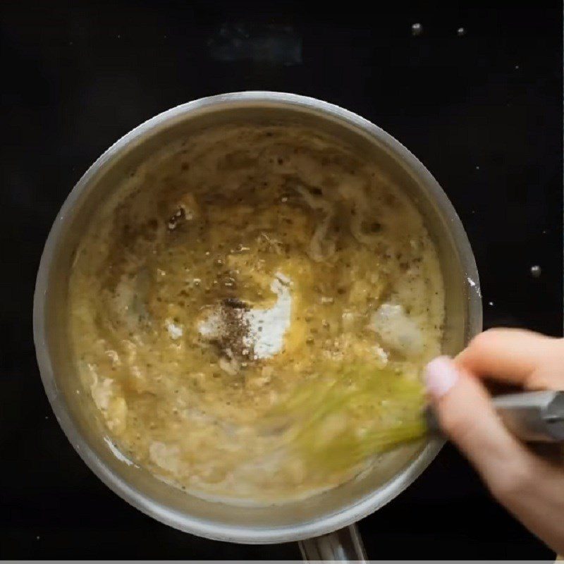 Step 2 Cook the butter mixture French-style cheese baked potatoes - Potatoes gratin