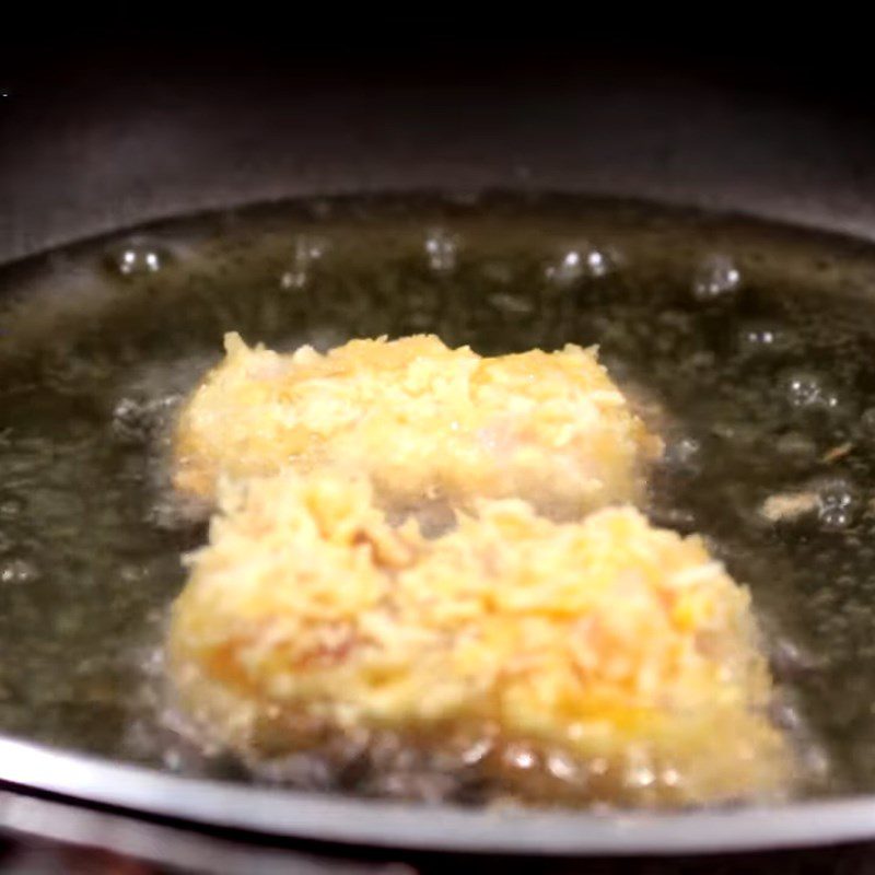 Step 3 Frying Fish Fried basa fish