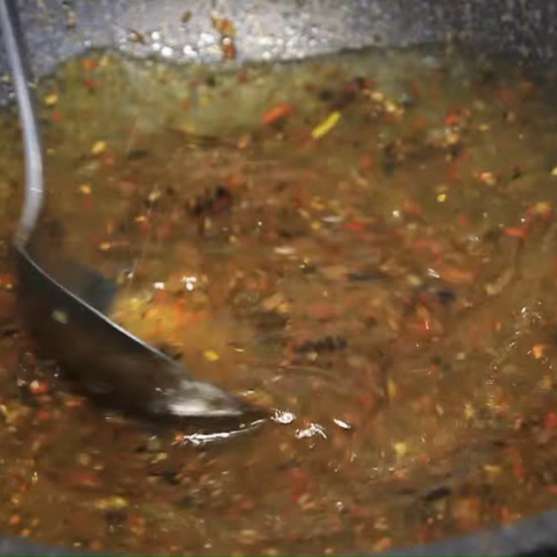 Step 4 Make black bean sauce Red tilapia steamed with black bean sauce