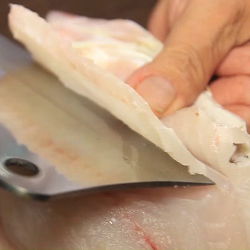 Step 2 Prepare the red tilapia Red tilapia steamed with soy sauce