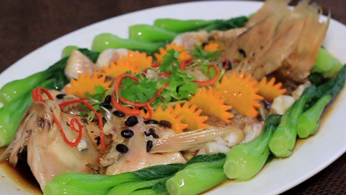 Steamed red tilapia with fermented black beans