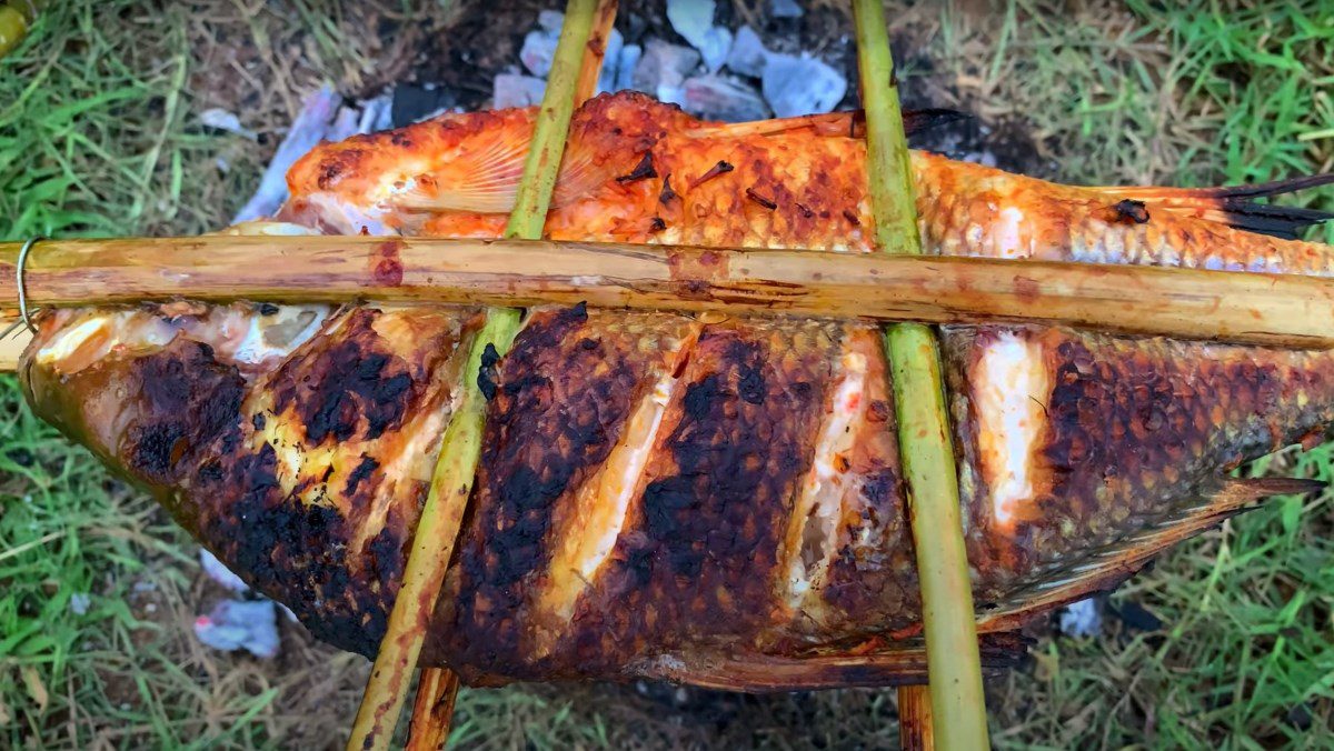 Grilled Snakehead Fish with Chili Salt