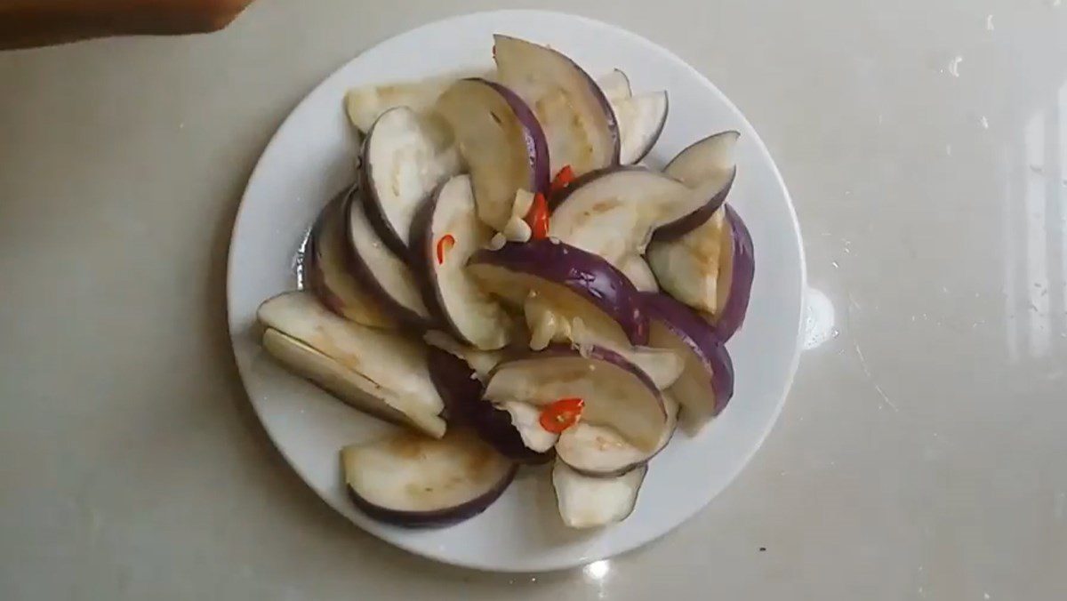 Round Salted Eggplant