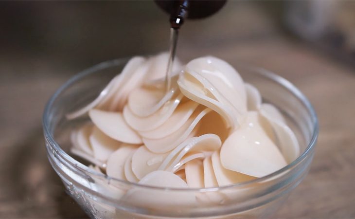 Step 2 Prepare shrimp chips for frying using an air fryer