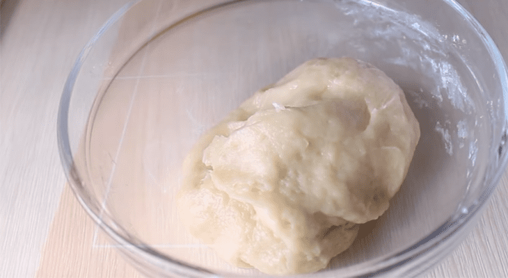 Step 5 Making the wrapper dough for baked buns with savory filling