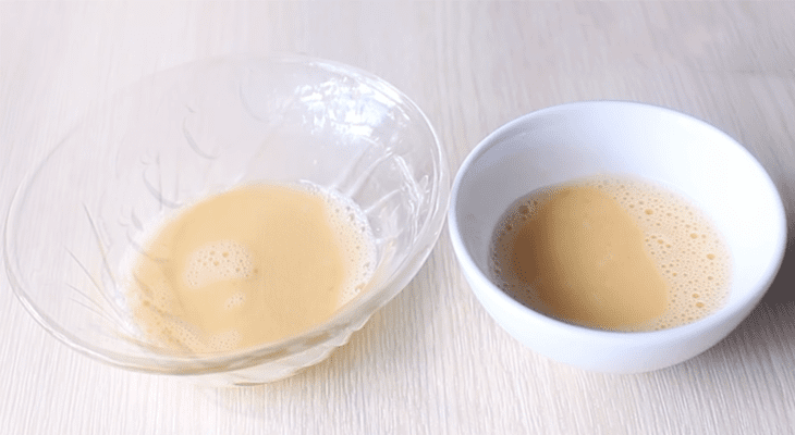 Step 1 Beat the egg yolks for baked buns with savory filling