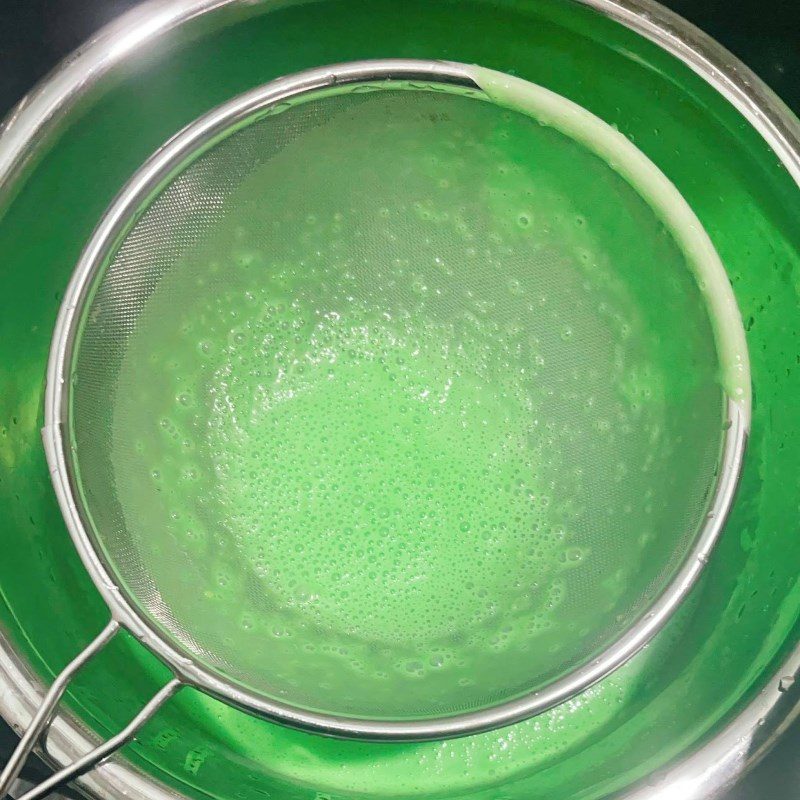 Step 3 Mixing the green mixture Green mung bean cake (Recipe shared by users)