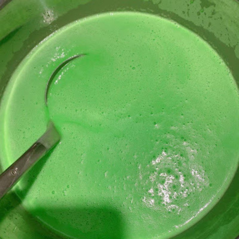 Step 3 Mixing the green mixture Green mung bean cake (Recipe shared by users)