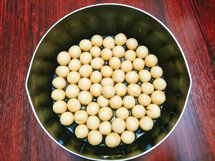 Step 4 Fry the cake Nhãn cake (ball cake, ca)