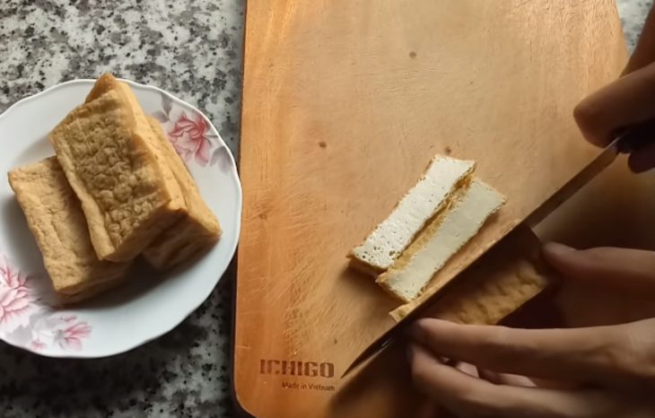 Step 1 Prepare the filling for Vegetarian Pancakes