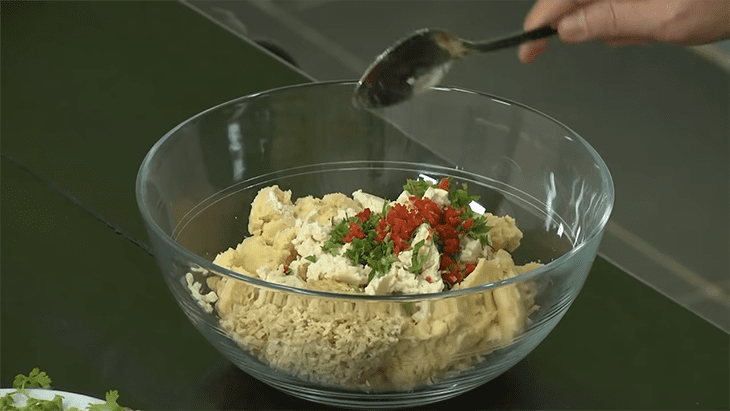 Step 1 Prepare the ingredients for vegetarian mung bean cake