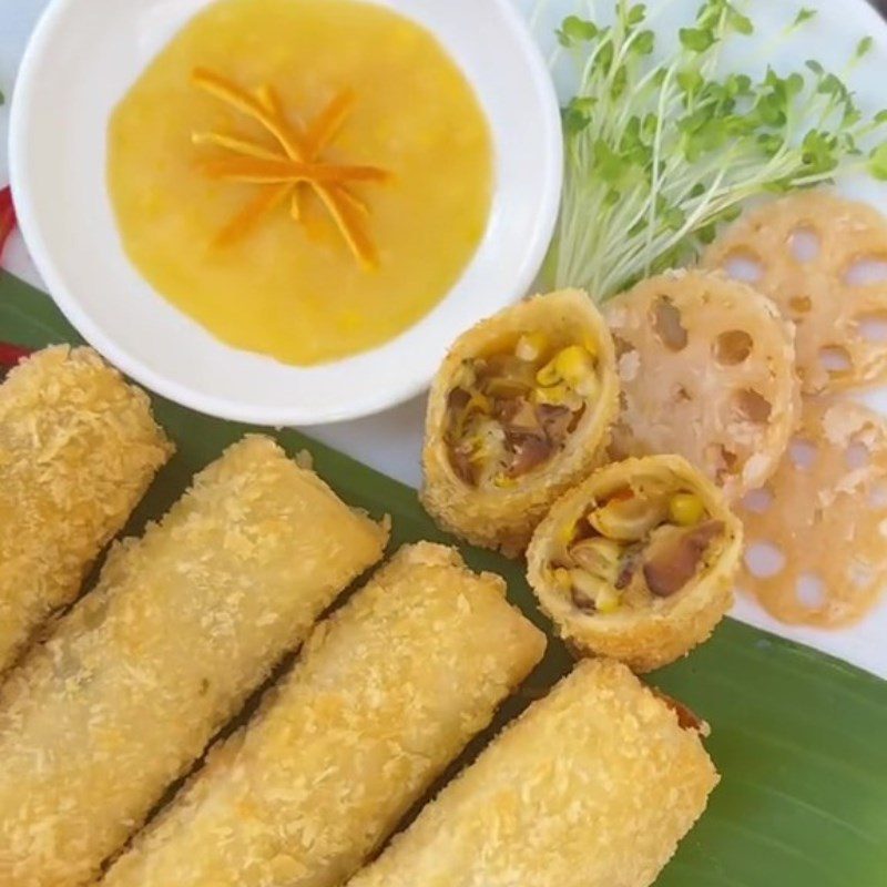 Step 5 Finished product of vegetarian spring rolls with lotus seeds