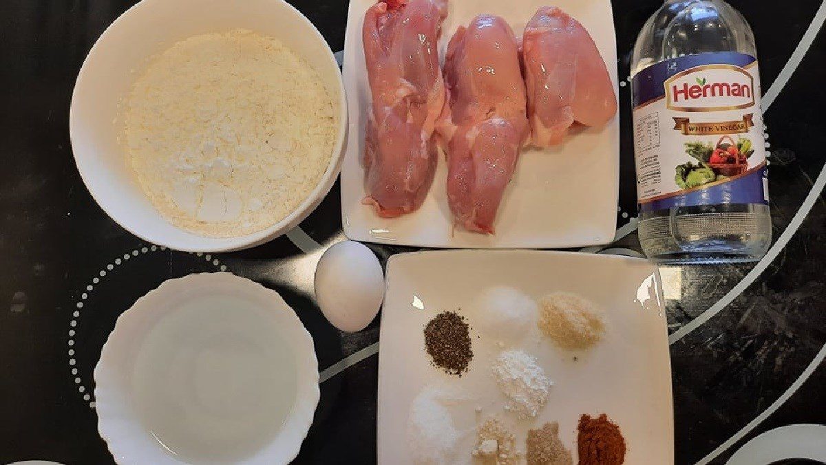 Ingredients for crispy fried chicken