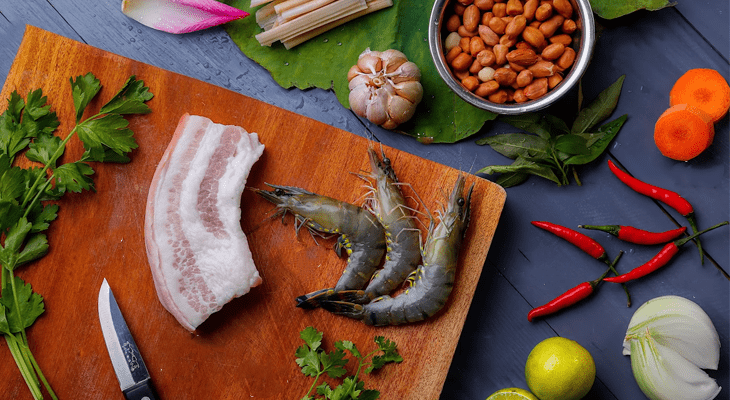 Ingredients for the dish of shrimp and pork lotus root salad